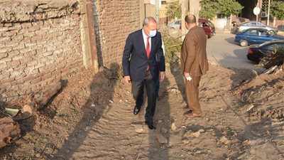 صور - محافظ القليوبية يتابع أعمال تنفيذ المشروعات الخدمية بمدينة بنها