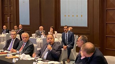 الحكومة: نتطلع إلى استكشاف الفرص الاستثمارية في مجالات الطاقة النظيفة والمتجددة