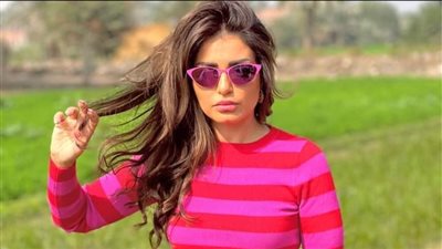 هكذا نعت منة فضالي وفاة طارق عبد العزيز 