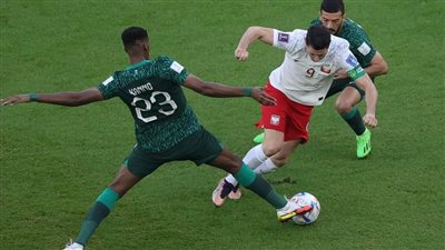 بعد الهزيمة من بولندا.. 3 فرص للمنتخب السعودي لتخطي دور المجموعات