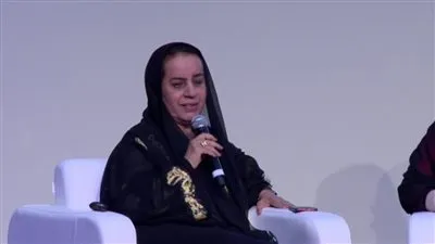 في الثانية عشر من عمرها وكتبت مائة قصيدة.. ما لا تعرفه عن عوشة السويدي 