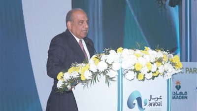  وزير قطاع الأعمال: نستهدف تحسين بيئة صناعة الألومنيوم وتقليل الانبعاثات الكربونية