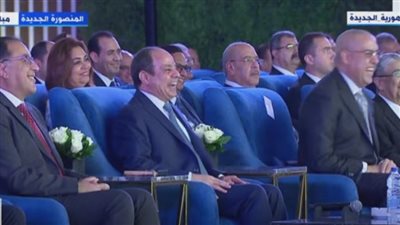 شريف منير يتسبب في دخول الرئيس السيسي نوبة ضحك