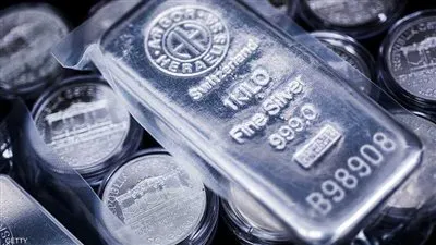 مدير محل فضيات: ارتداء الخلخال الفضة بمثابة مهر منذ 100 عام