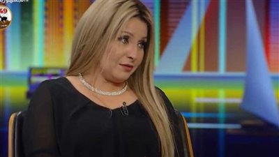 استشاري صحة نفسية تكشف مفاجأة عن واقعة طلاق زوج لزوجته في زفاف ابنتهما