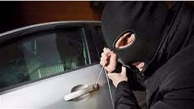 بحوزتهم أسلحة بيضاء.. اعترافات تشكيل عصابي لسرقة السيارات بالقاهرة 