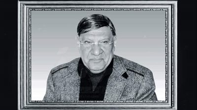 بهذه الطريقة..كريم عبد العزيز ينعي مفيد فوزي