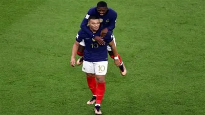 نتيجة وأهداف مباراة فرنسا وبولندا في كأس العالم.. هدفي مبابي اليوم