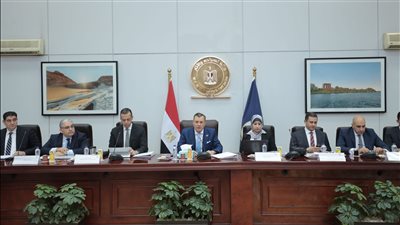 وزير السياحة والآثار للجنة تراخيص المنشآت السياحية: يجب العمل على زيادة الطاقة الفندقية