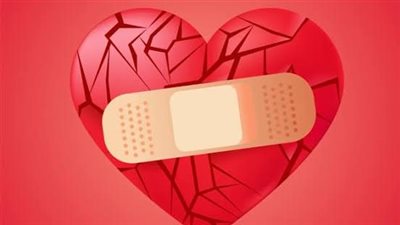 طبيب يُحذر: الحزن والفرح المفرط والانفعالات الزائدة يؤدي للقلب المكسور