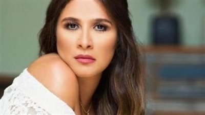 بعد الاحتفال بعيد ميلادها.. ياسمين عبد العزيز تتصدر التريند 