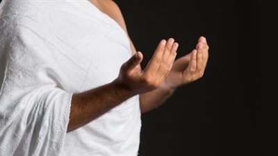 ما هو كيفية لبس الإزار؟