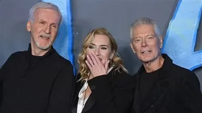 كيت ونسليت تجري جلسة تصوير ترويجية لـ AVATAR برفقة جيمس كاميرون