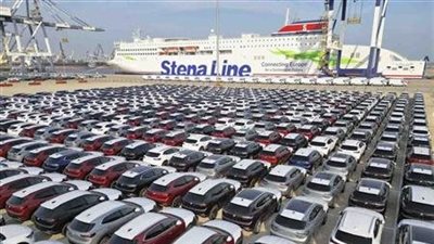 برلماني يُطالب بإلغاء هذا الشرط لإنجاح مبادرة استيراد سيارات المصريين بالخارج 