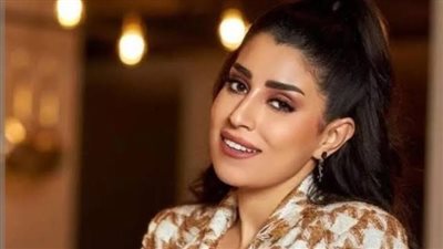 بالأزرق.. أيتن عامر تتألق في أحدث ظهور لها