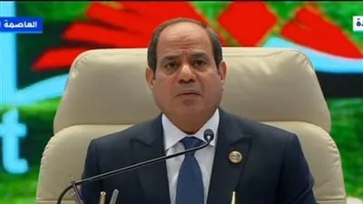 تعليق مصطفى بكري على كلمة السيسي في القمة العربية الصينية 