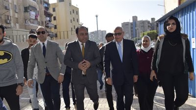 محافظ بورسعيد يدشن حملة التطعيم ضد شلل الأطفال