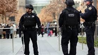 اشتباك بالأيدي في شوارع أمريكا بين ناشط أمريكي وعضو في ولاية كاليفورنيا