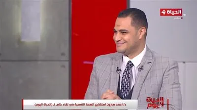  طبيب نفسي يكشف عن أكثر الشخصيات عرضة للابتزاز الالكتروني
