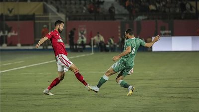 الأهلي يواصل صدارة الدوري المصري بثلاثية أمام الاتحاد السكندري