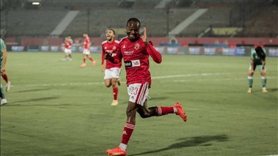 عاجل.. الأهلي يتلقى صدمة بشأن إصابة بيرسي تاو أمام الاتحاد 