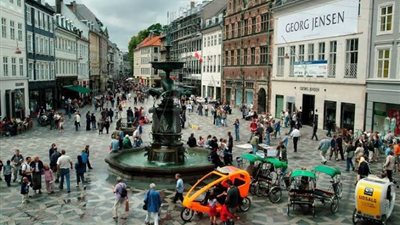 حقبة مظلمة في وجه كوبنهاجن.. ومخيمات العطل ملاذ العاجزين