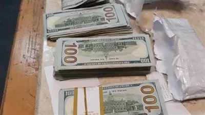 الجمارك: مسموح للراكب الوافد أن يحمل أي مبالغ مالية دون حد أقصى بشرط