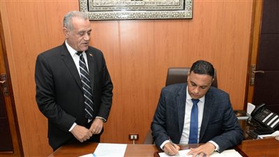 محافظ الدقهلية يعتمد جداول امتحانات النقل بالفصل الدراسى الأول