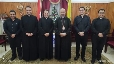 بطريرك الأقباط الكاثوليك يستقبل شمامسة الإيبارشية البطريركية للتهنئة بعيد الميلاد المجيد