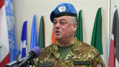 عاجل| قائد اليونيفيل: نشعر بقلق عميق إزاء الدمار والوفيات بالجنوب اللبناني.. والحل السياسي ممكن