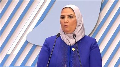 وزيرة التضامن تستعرض الخدمات العلاجية للخط الساخن لصندوق مكافحة الإدمان