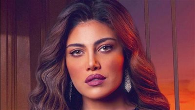 أخرهم ريهام حجاج.. تعرف على أبرز الفنانين الذين رزقوا بتوأم