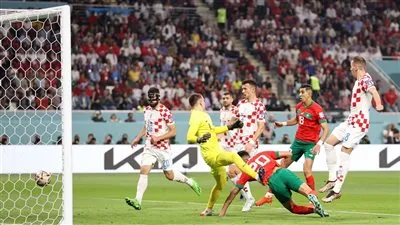 شاهد بالفيديو.. المغرب تسجل الهدف الأول في شباك منتخب كرواتيا بكأس العالم 2022