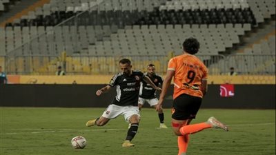 الأهلي يقهر فاركو في الوقت القاتل ويخطف فوزا مثيرا بالدوري