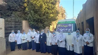 الكشف على 1695 مريضًا فى قافلة علاجية بقرية ميت العز مركز ميت غمر