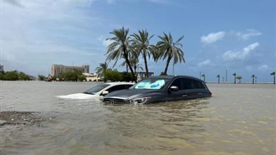 سيول ورياح.. تحذير عاجل من طقس غدا الاثنين