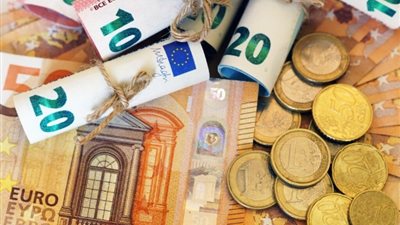 بعد رفع الفائدة.. سعر العملة الاوروبية اليوم الجمعة 23 ديسمبر 2022 في مصر 