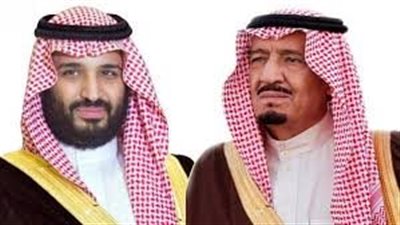 ملك السعودية وولي العهد يهنئان رئيس المجلس الرئاسي الليبي بذكرى الاستقلال