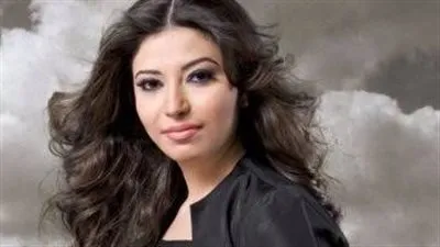 غادة رجب تشيد بعرض 