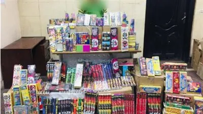 ضبط 750 ألف قطعة ألعاب نارية داخل مخزن بالجمالية