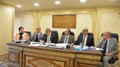 بحضور حسن شحاتة.. 