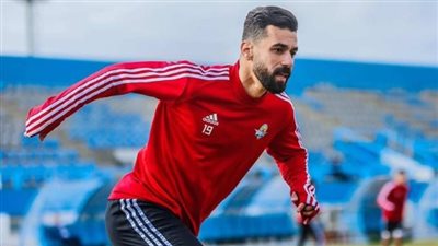 أعاده من الاعتزال الدولي ثم ضحى به.. لماذا ضم روي فيتوريا عبد الله السعيد؟