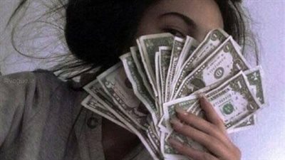 من الهواء.. ٤ أبراج يحققون مكاسب مالية في 2023