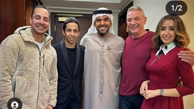 هشام جمال يوجه رسالة شكر لأبطال مسرحية قادرون باختلاف بعد نجاحها