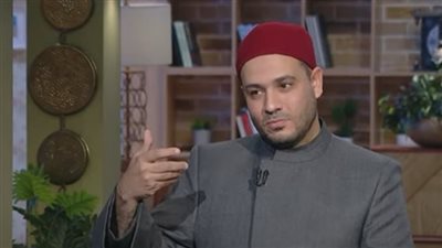 هل يجوز الحلفان بحياة شخص؟.. أحد علماء الأزهر يجيب (فيديو)