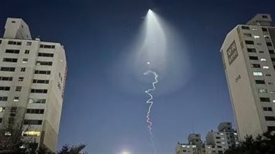 شاهد.. جسم مضيء يثير ذعر السكان في كوريا الجنوبية