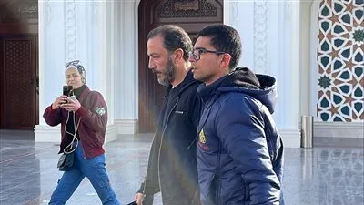 اليوم.. عزاء والدة الفنان طارق لطفي 