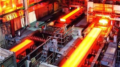 وزير القوى العاملة: الدولة تعمل على توفيق أوضاع العاملين بالمصانع تحت التصفية