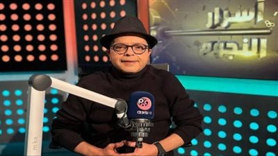 محمد هنيدي: لم أخضع في حياتي لعمليات تجميل.. ولا أشجع عليها