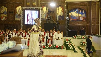 صلوات قداس الميلاد بكاتدرائية 